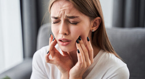 Woman with dental pain